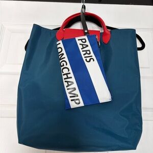 Longchamp Bundle! Classic medium tote with bonus pouch